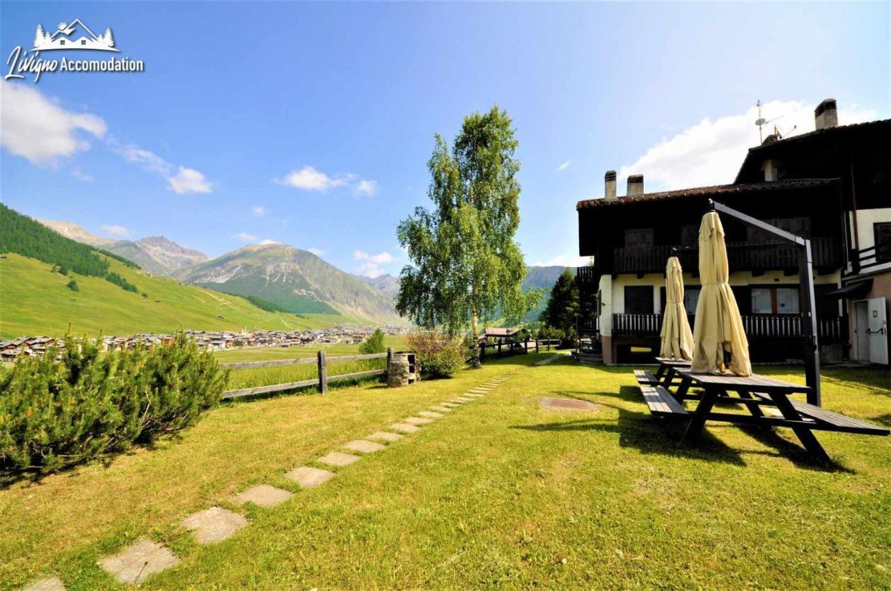Chalet Rododendro Forest By Livigno Accomodation Exterior foto